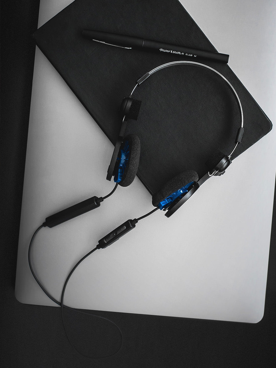  Koss Porta Pro Utility On-Ear Headphones, Detachable  Interchangeable Cord System, Collapsible Design, Stealth Grey : Electronics